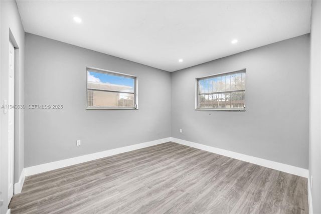 645 NE 149th St 645, Miami, FL 33161