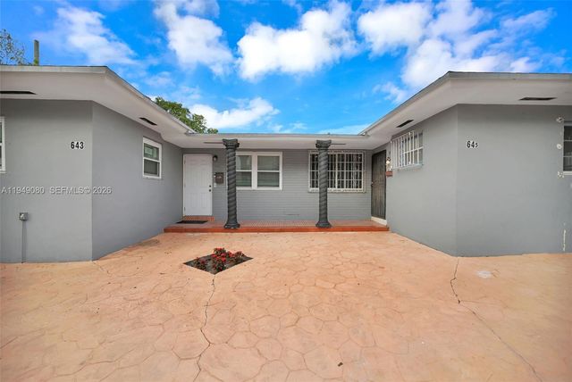 645 NE 149th St 645, Miami, FL 33161