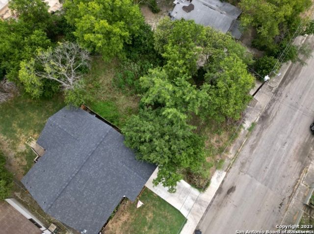 611 Belmont, San Antonio, TX 78202