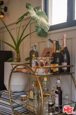 1715 S Kingsley Drive, Los Angeles, CA 90006