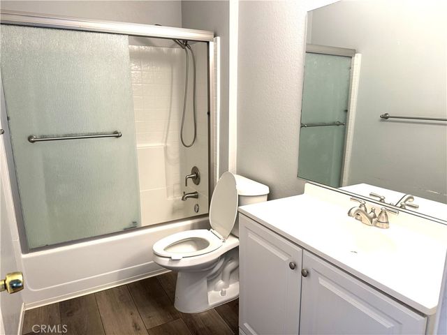 10885 Walnut Street, Los Alamitos, CA 90720