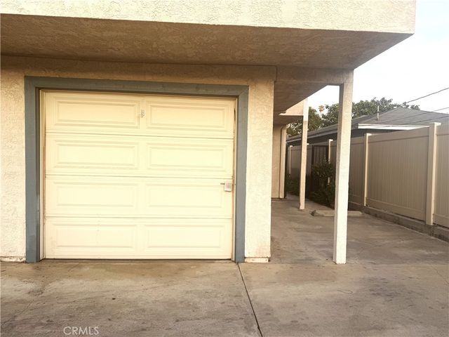 10885 Walnut Street, Los Alamitos, CA 90720
