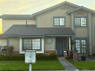 10885 Walnut Street, Los Alamitos, CA 90720