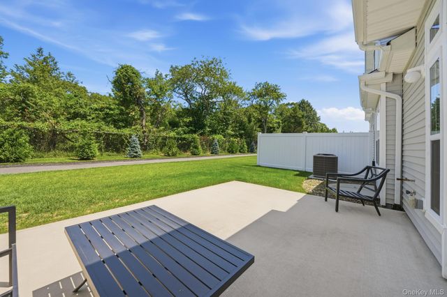 72 Farm Acre Circle, Mount Sinai, NY 11766