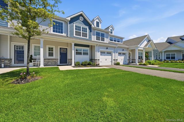 72 Farm Acre Circle, Mount Sinai, NY 11766