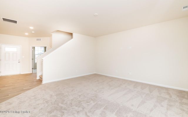 16904 Aiken Rdg Cir, Louisville, KY 40245