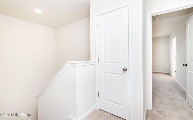 16904 Aiken Rdg Cir, Louisville, KY 40245