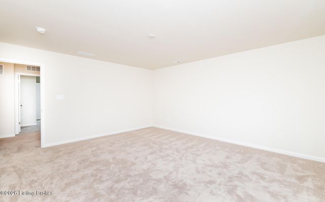 16904 Aiken Rdg Cir, Louisville, KY 40245