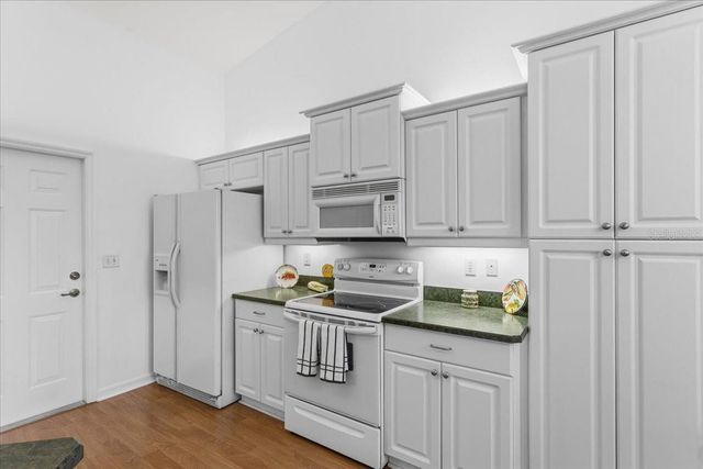 9567 SW 98TH AVENUE, Gainesville, FL 32608