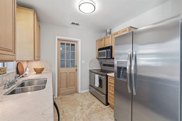 10754 63RD AVENUE, Seminole, FL 33772