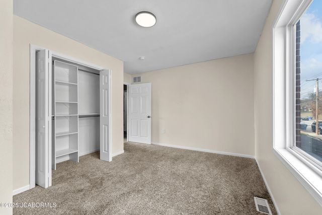 1407 W MAIN STREET, Jefferson City, MO 65109