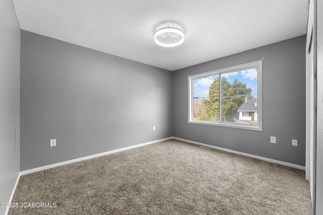 1407 W MAIN STREET, Jefferson City, MO 65109