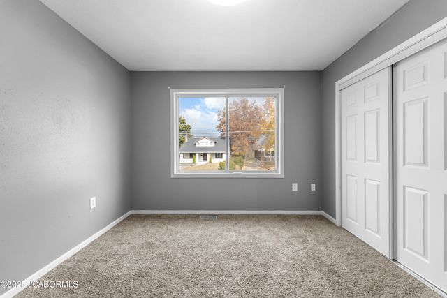 1407 W MAIN STREET, Jefferson City, MO 65109