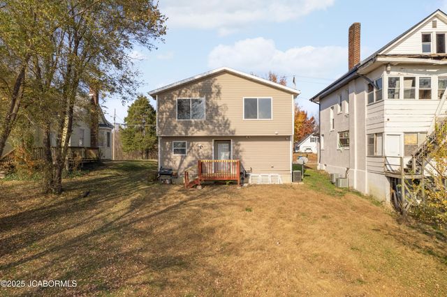 1407 W MAIN STREET, Jefferson City, MO 65109