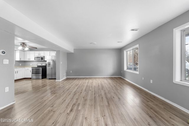 1407 W MAIN STREET, Jefferson City, MO 65109