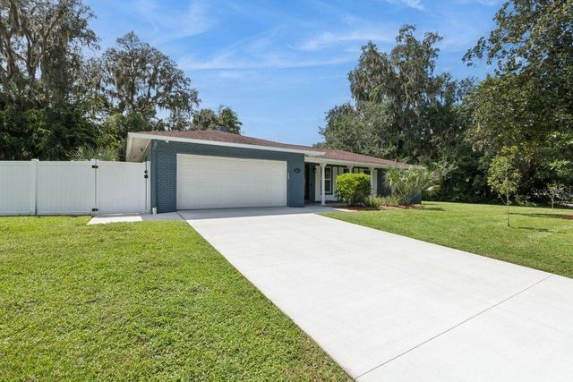 402 VALENCIA CIRCLE, Oviedo, FL 32765
