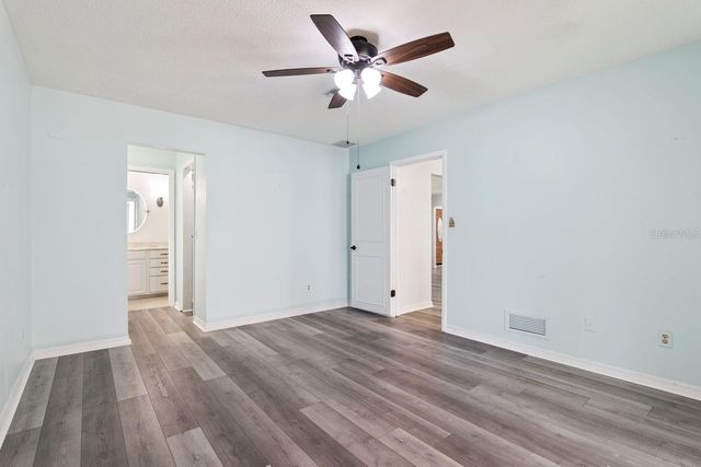 402 VALENCIA CIRCLE, Oviedo, FL 32765