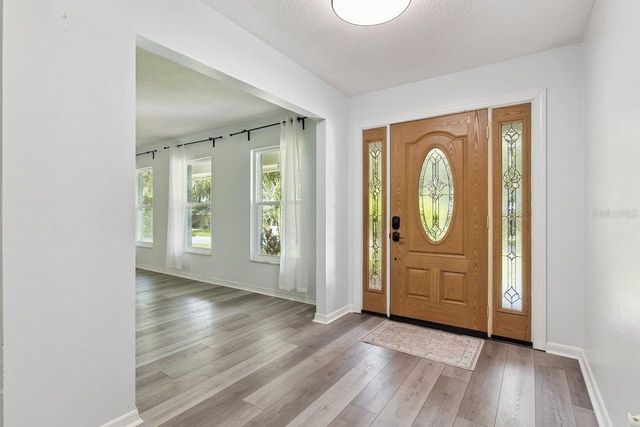 402 VALENCIA CIRCLE, Oviedo, FL 32765