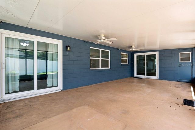 402 VALENCIA CIRCLE, Oviedo, FL 32765