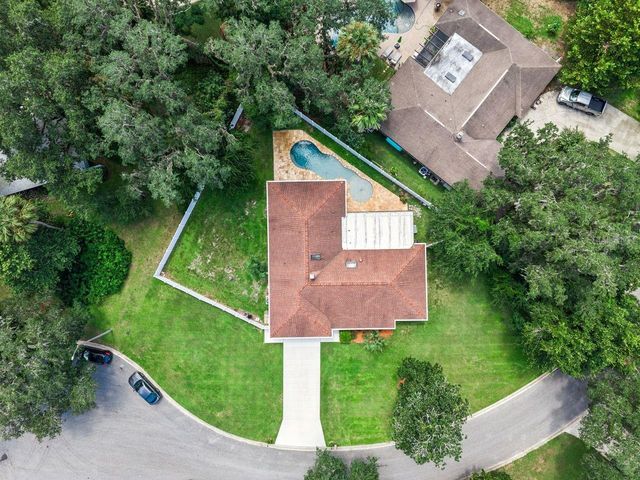 402 VALENCIA CIRCLE, Oviedo, FL 32765