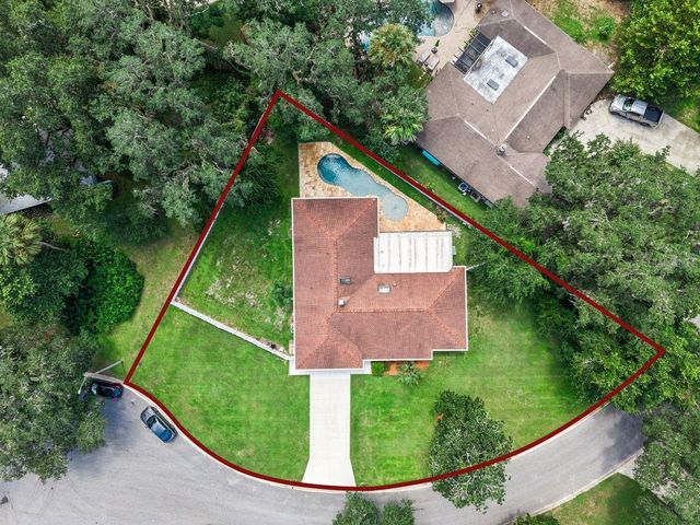 402 VALENCIA CIRCLE, Oviedo, FL 32765