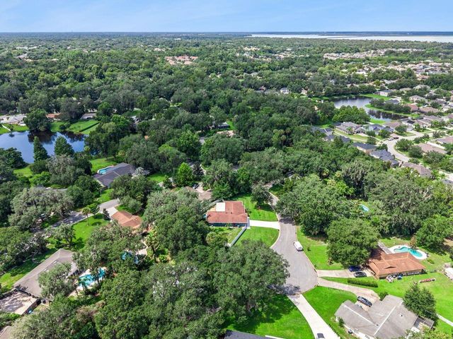 402 VALENCIA CIRCLE, Oviedo, FL 32765