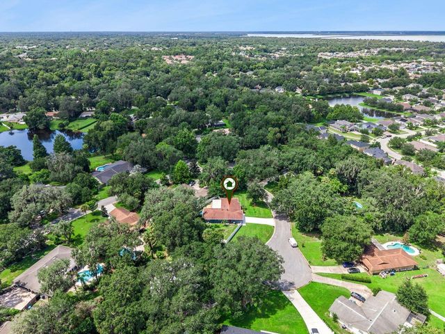 402 VALENCIA CIRCLE, Oviedo, FL 32765