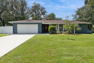 402 VALENCIA CIRCLE, Oviedo, FL 32765