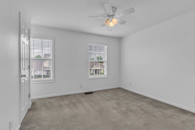 68 John Sevier Ave, Clarksville, TN 37040