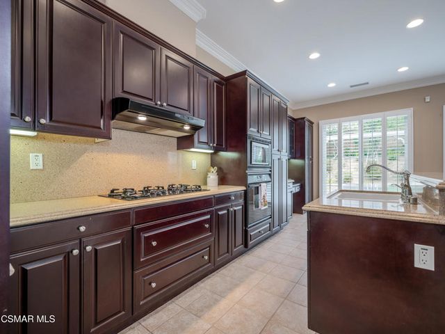 23752 Noble Fir Court, Valencia, CA 91354