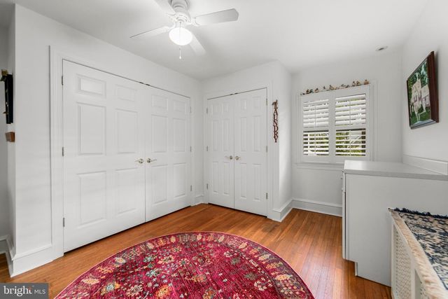 15 CREST LN, Swarthmore, PA 19081