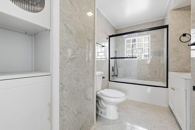 1726 85th STREET, Kenosha, WI 53143