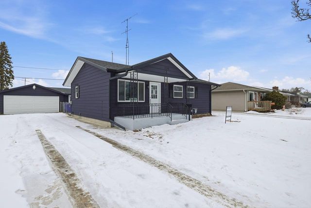 1726 85th STREET, Kenosha, WI 53143