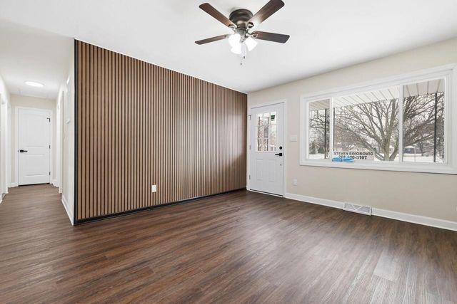 1726 85th STREET, Kenosha, WI 53143