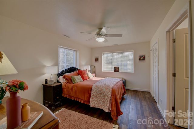 1029 Jacks Creek Road, Burnsville, NC 28714