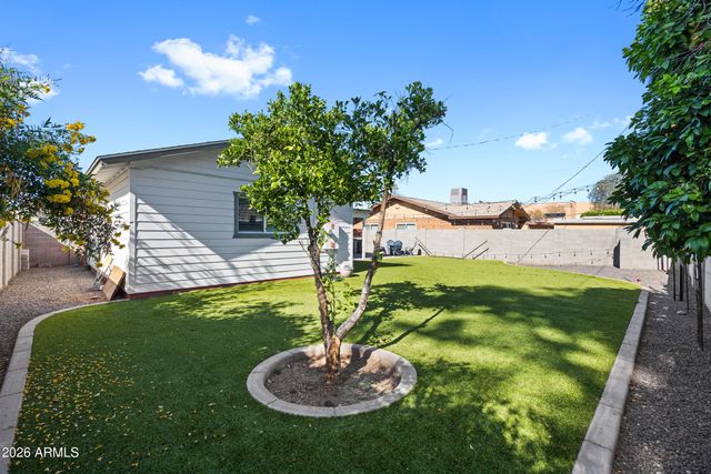 8749 E SAGE Drive, Scottsdale, AZ 85250
