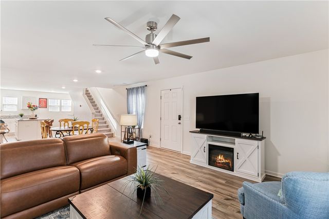 129 Mohr Club Drive, Darien, GA 31305