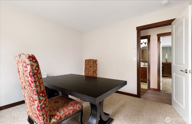 1105 Halsey Drive, Coupeville, WA 98239