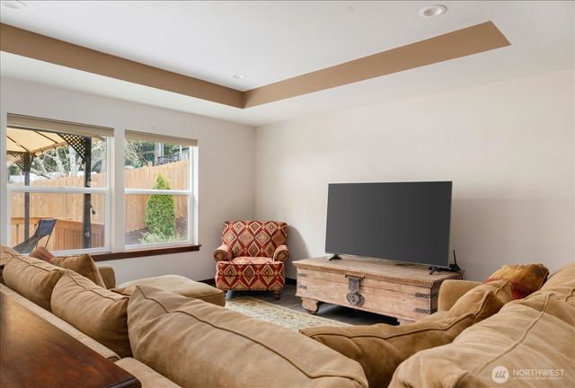 1105 Halsey Drive, Coupeville, WA 98239