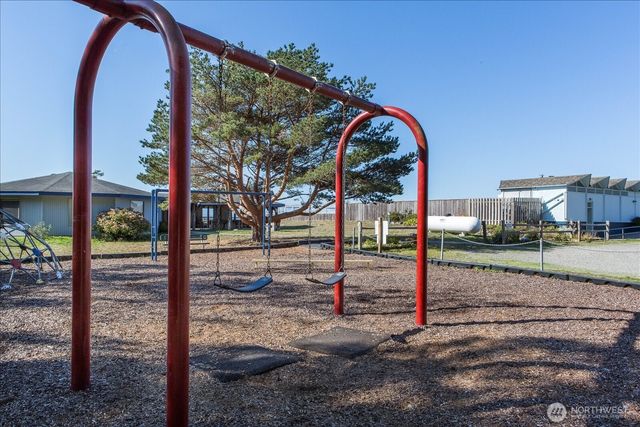 1105 Halsey Drive, Coupeville, WA 98239