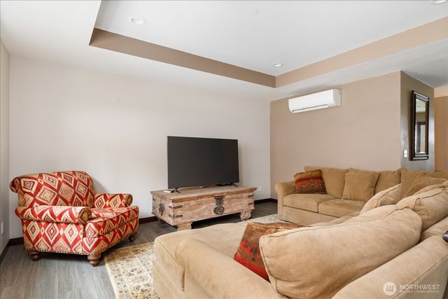 1105 Halsey Drive, Coupeville, WA 98239