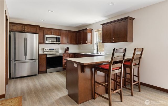 1105 Halsey Drive, Coupeville, WA 98239