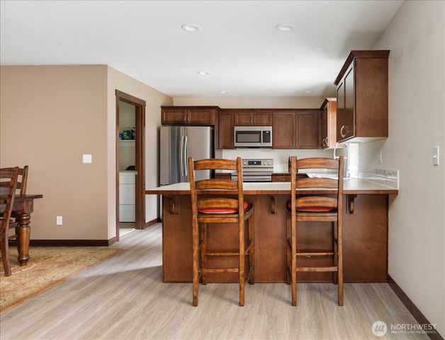 1105 Halsey Drive, Coupeville, WA 98239