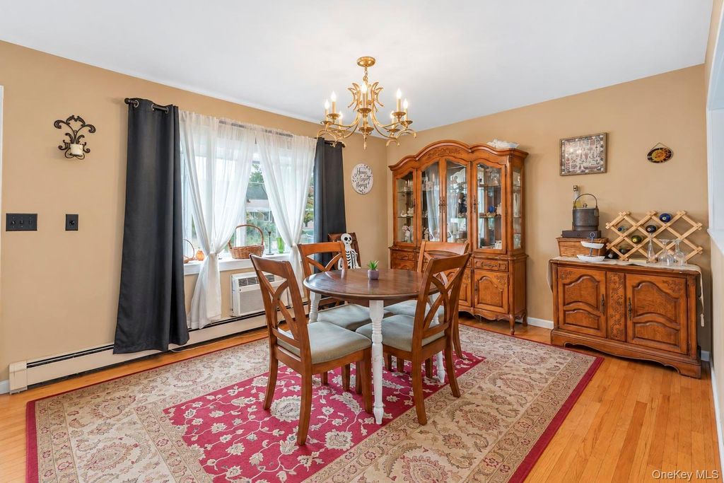 150 W 19th Street, Deer Park, NY 11729 — photo 5