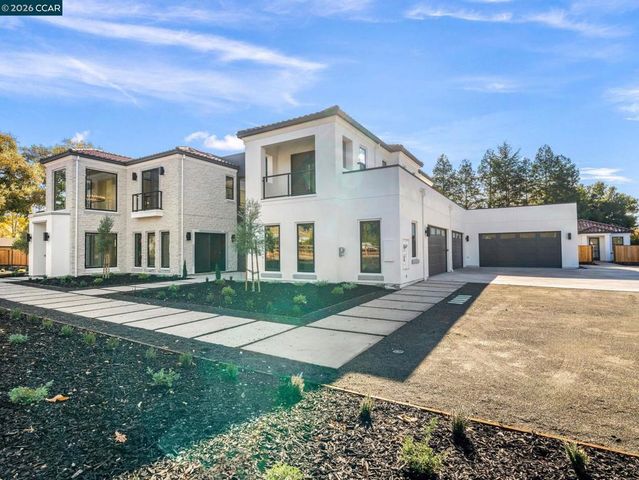24 Noble Oaks Ln, Danville, CA 94506