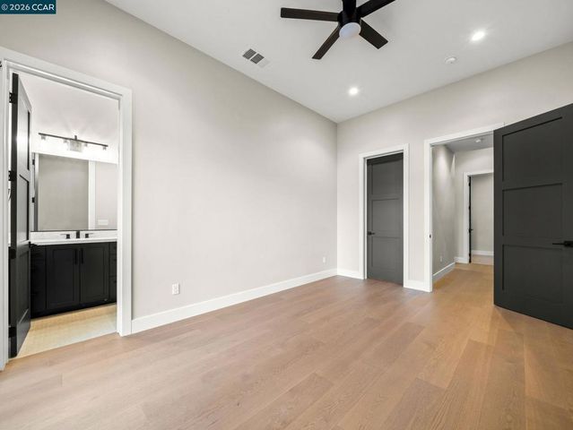 24 Noble Oaks Ln, Danville, CA 94506