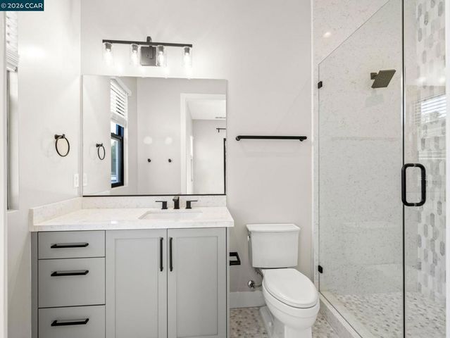 24 Noble Oaks Ln, Danville, CA 94506