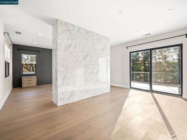 24 Noble Oaks Ln, Danville, CA 94506