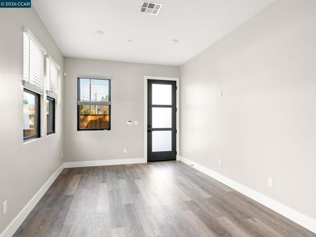 24 Noble Oaks Ln, Danville, CA 94506