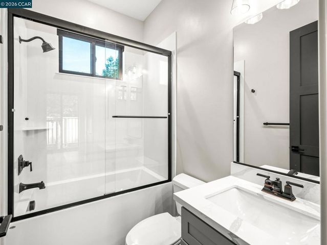 24 Noble Oaks Ln, Danville, CA 94506